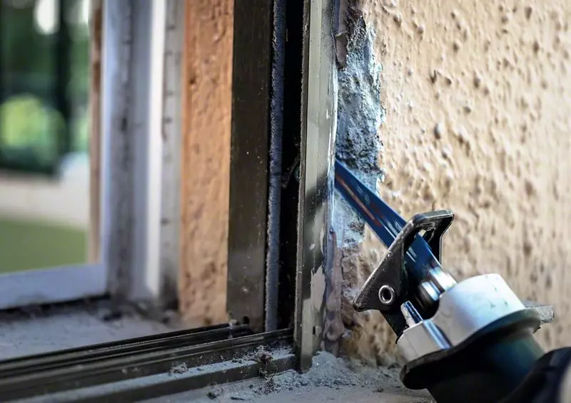 Lame Scie Sabre Carbure Expert S956DHM 150 Mm BOSCH Pour Fenêtre - 2608900385 4 Lame Scie Sabre Carbure Expert S956DHM 150 Mm BOSCH Pour Fenêtre - 2608900385 – Image 2