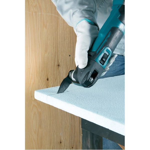 Découpeur-ponceur MAKITA 18V Li-Ion - Sans Batterie, Ni Chargeur - En Coffret MAKPAC - DTM51ZJX3 4 Découpeur-ponceur MAKITA 18V Li-Ion - Sans Batterie, Ni Chargeur - En Coffret MAKPAC - DTM51ZJX3 – Image 2