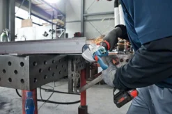 Meuleuse Angulaire BOSCH GWS 18V-10SC Professional Solo Click & Go - Sans Batterie Ni Chargeur - 06019G340B -Maxoutil Soldes MNA50063 4