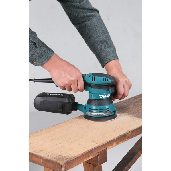 Ponceuse Excentrique MAKITA 300W Ø125 MM + 1 Abrasif En Coffret MAK-PAC - BO5041J 5 Ponceuse Excentrique MAKITA 300W Ø125 MM + 1 Abrasif En Coffret MAK-PAC - BO5041J – Image 3