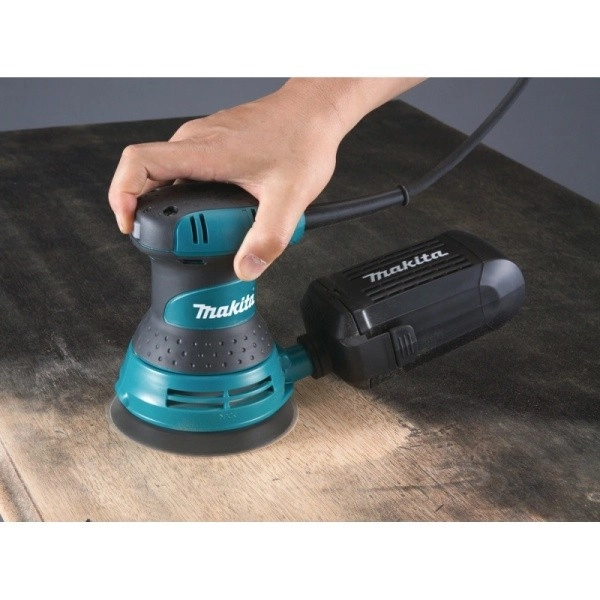 Ponceuse Excentrique MAKITA 300 W - BO5031J 4 Ponceuse Excentrique MAKITA 300 W - BO5031J – Image 2