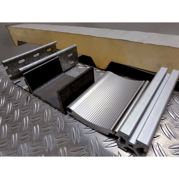 Scie Circulaire Spécial Métaux SHDC 8320 JEPSON + Rail + Fixation - Coupe 120 Mm - 608270-SET 7 Scie Circulaire Spécial Métaux SHDC 8320 JEPSON + Rail + Fixation - Coupe 120 Mm - 608270-SET – Image 5