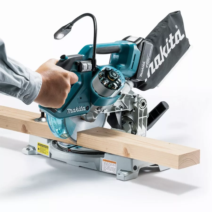 Scie à Onglets MAKITA 18V Li-ion - Ø165mm - Sans Batterie, Ni Chargeur - DLS600Z 5 Scie à Onglets MAKITA 18V Li-ion - Ø165mm - Sans Batterie, Ni Chargeur - DLS600Z – Image 3