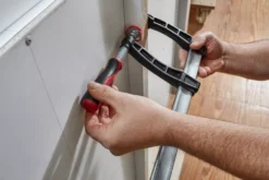 Serre-joint à Engrenage Gearklamp BESSEY - Serrage 150 Mm Saillie 60 Mm Rail 19 X 6 Mm - GK15 -Maxoutil Soldes SGA40031 14