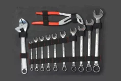 Valise Trolley + 136 Outils SAM OUTILLAGE Fermeture à Clé - CP-136N