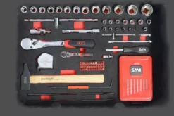 Valise Trolley + 136 Outils SAM OUTILLAGE Fermeture à Clé - CP-136N 10 Valise Trolley + 136 Outils SAM OUTILLAGE Fermeture à Clé - CP-136N -Maxoutil Soldes cp 136n 04