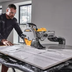 Scie à Carrelage Grande Capacité DEWALT 1600W 250 Mm - D36000-QS 11 Scie à Carrelage Grande Capacité DEWALT 1600W 250 Mm - D36000-QS -Maxoutil Soldes dew00038 2