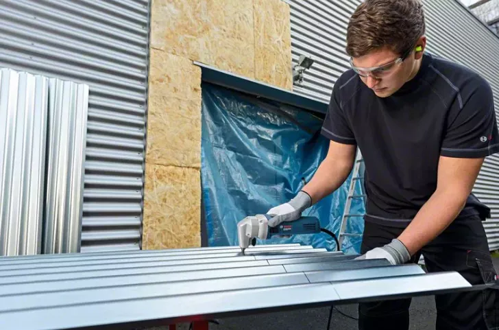 Grignoteuse BOSCH GNA75-16 - 750W 1.6 Mm - 0601529400 5 Grignoteuse BOSCH GNA75-16 - 750W 1.6 Mm - 0601529400 – Image 3