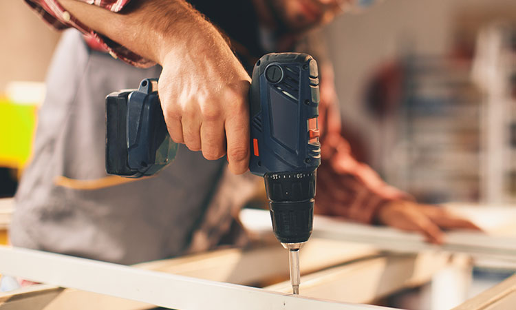 Maxoutil Soldes -Maxoutil Soldes power tools drilling wood 750x450 1